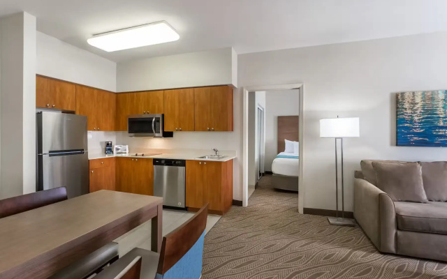 2 Bedrooms Suite