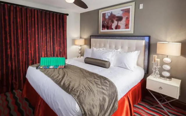 1 Bedroom Double Signature
