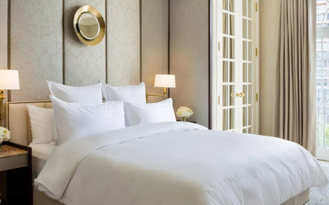 Rosewood Suite