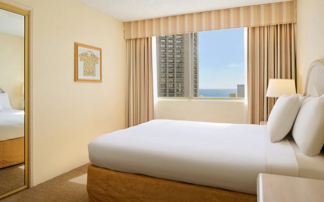 1 Bedroom Double Suite with partial ocean view