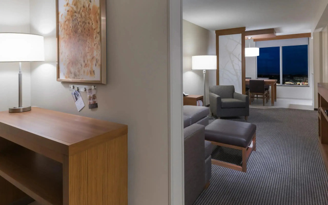 1 Bedroom Double Suite
