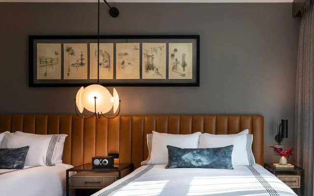 Twin room
