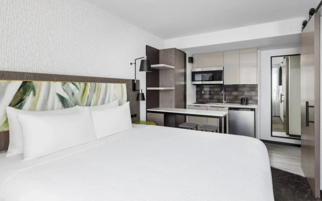 Full Kitchenette Double Studio