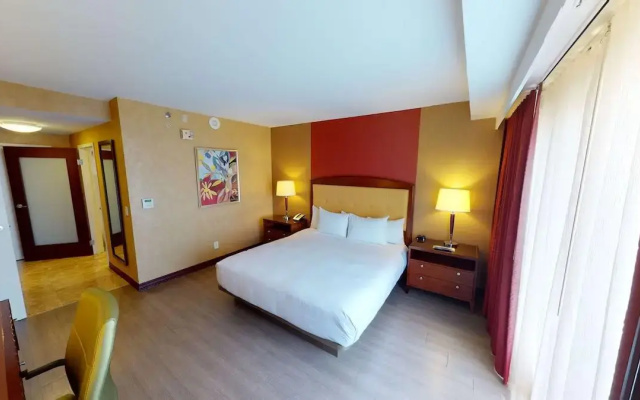 1 Bedroom Mobility/Hearing Access Double Suite