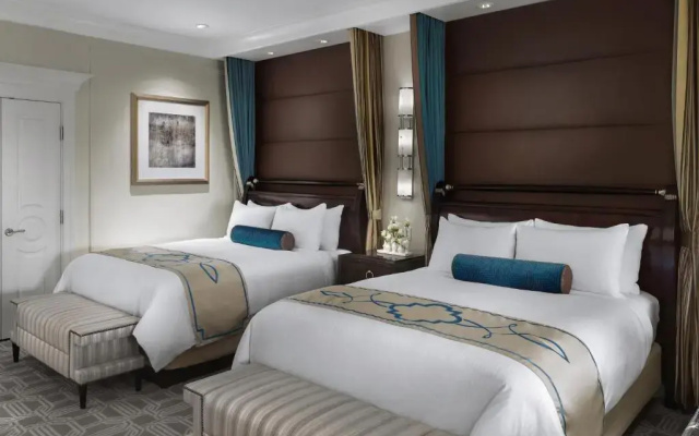 Luxury Sphere View Quadruple Suite