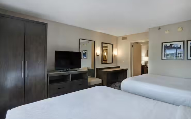 2 Room Hearing Accessible Suite