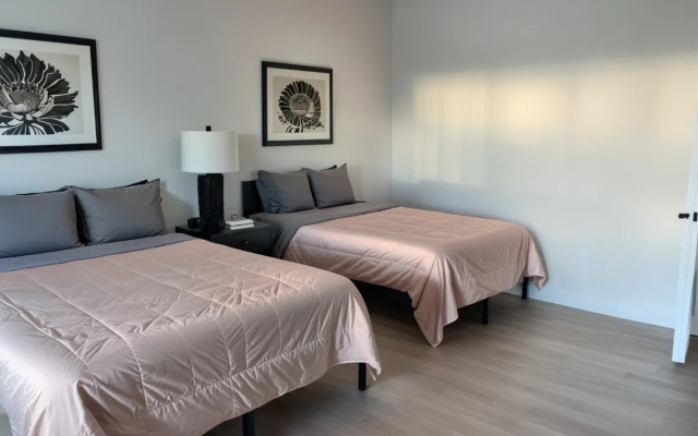 4 Bedrooms At Manhattan Deluxe Townhouse