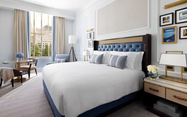 2 Bedrooms Double Club Suite
