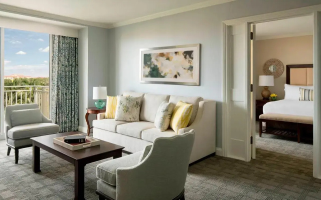 1 Bedroom Double Suite with golf view