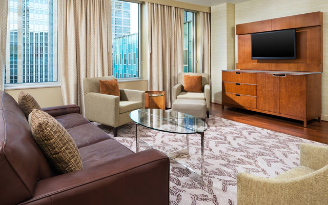 1 Bedroom Double Penthouse Suite with balcony and with city view