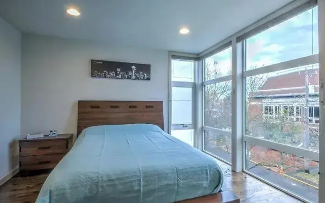 3 Bedrooms Luxury Townhome with mountain view