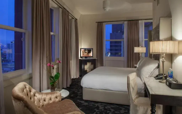 Panoramic Corner Double room