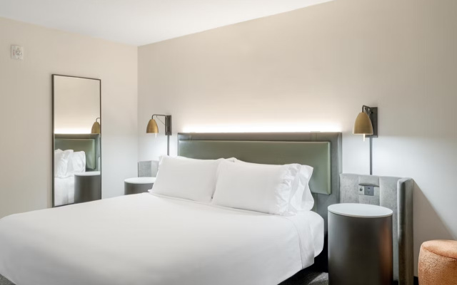 1 Bedroom Double Suite