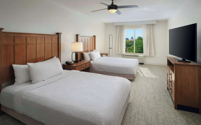 Mobility/Hearing Access Quadruple Suite
