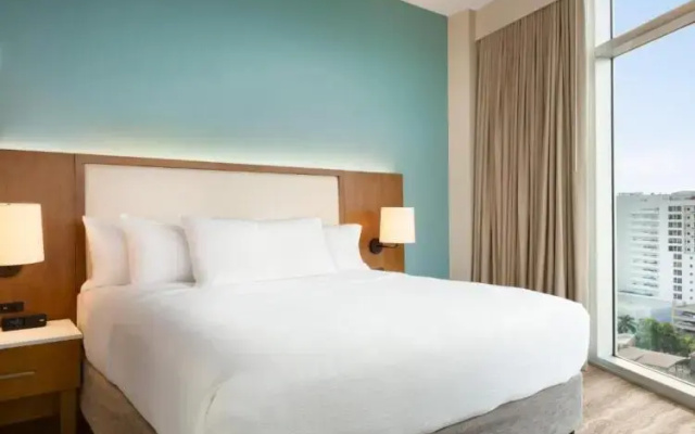 1 Room Hearing Accessible Double Suite