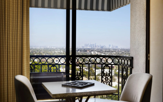 Royal Vista Double Suite