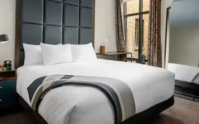 1 Bedroom Double Suite
