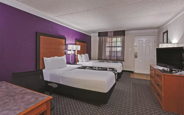 Smoking Quadruple room