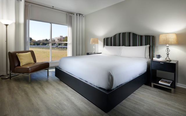 2 Bedrooms Quadruple Suite