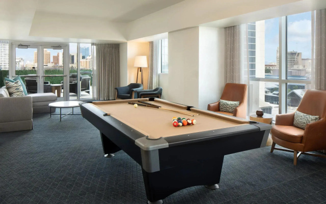 Entertainer Double Suite
