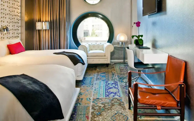 Bronze Quadruple room