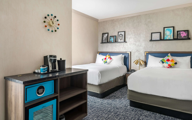 Twin room