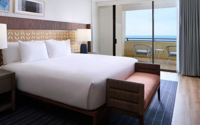 1 Bedroom Deluxe Double Suite with ocean view