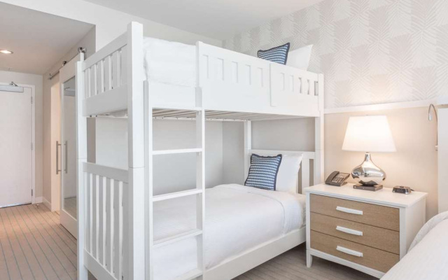 Deluxe with Bunk Bed Double room Gulf View