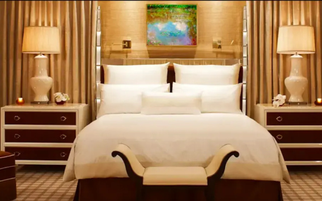 Salon Encore Double Tower Suite