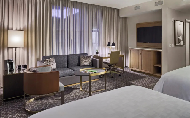 Deluxe Quadruple room