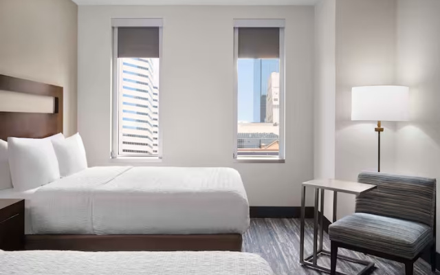 Quadruple Studio Suite with city view