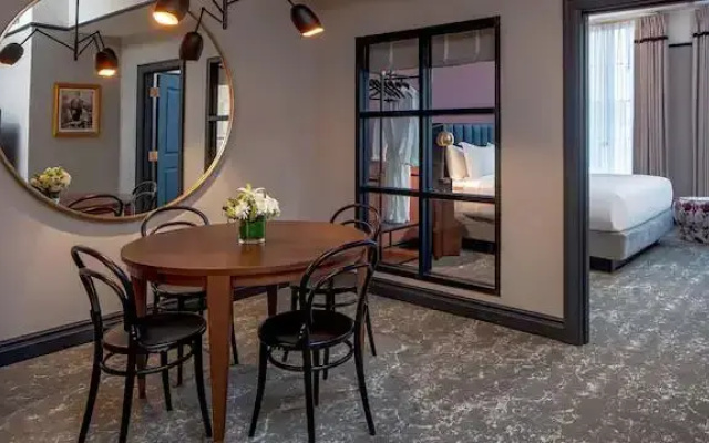 Publisher's Double Suite
