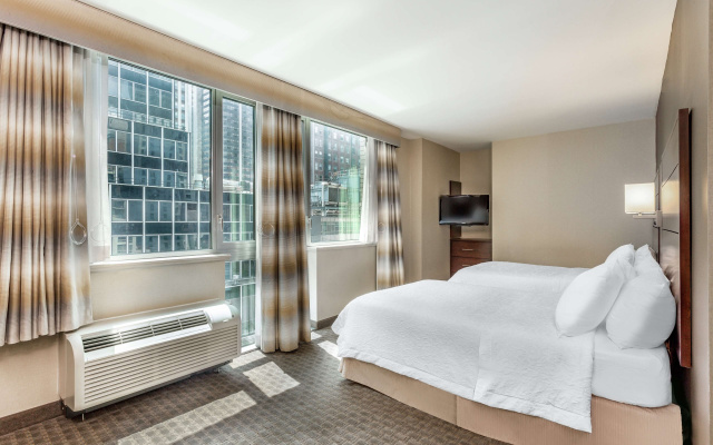Quadruple room with view