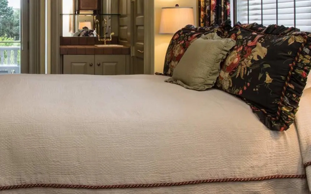 Colonial Double room