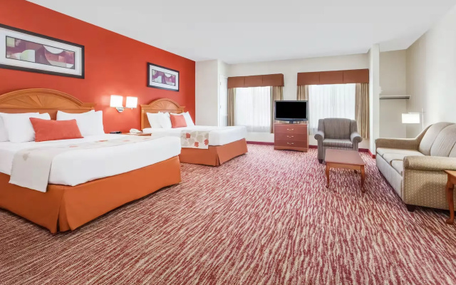 Accessible Twin Suite