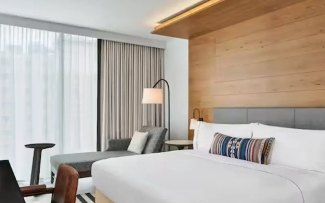 Premium Hearing Accessible Double room with river view