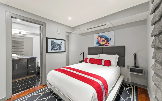 3 Bedrooms No. 1104 Suite