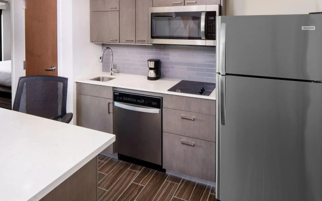 1 Bedroom High Floor Twin Suite
