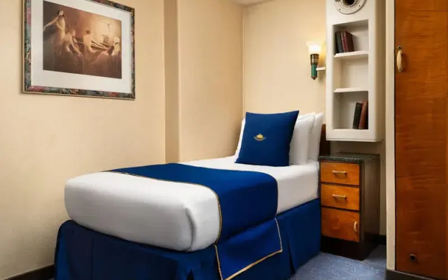 Family Triple Stateroom
