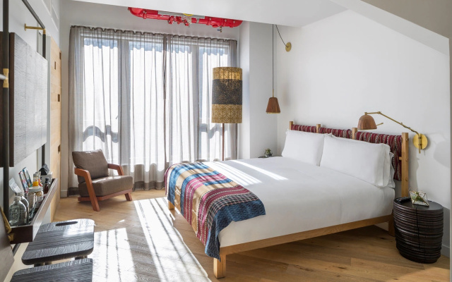 Creative Double Suite
