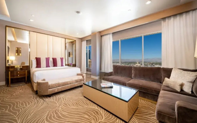 Marra Style Signature Double Junior Suite