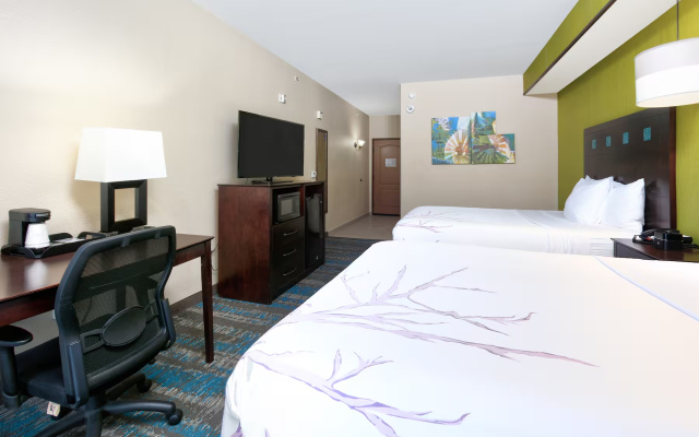 Mobility/Hearing Accessible Quadruple room