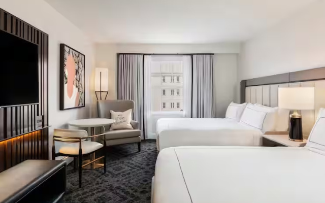 Twin room