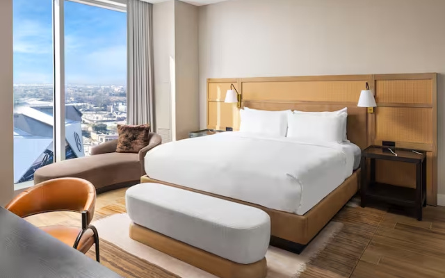 2 Bedrooms Club Signia Presidential