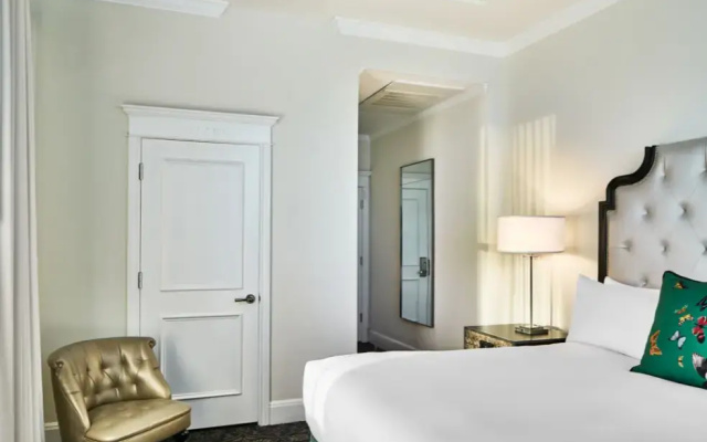 Petit Double room