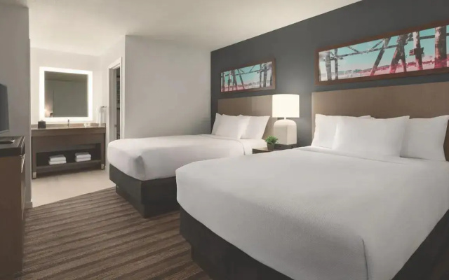 2 Bedrooms Trio Suite