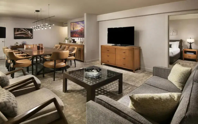1 Bedroom Double Suite