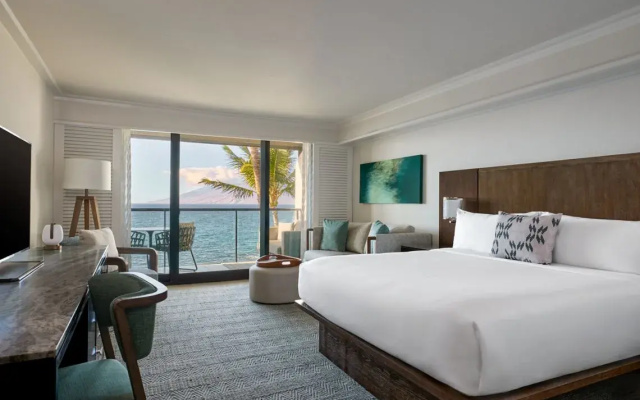 Room with balcony and oceanfront