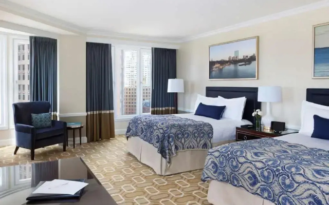 Superior room with city view