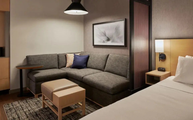 High Floor Twin room